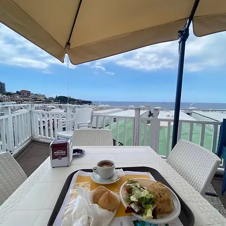 Bacardi Lungomare - Modern Near The Sea Apartman *